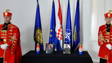 Photo of Održana komemoracija za natporučnika Novkovića i poručnika Jagatića