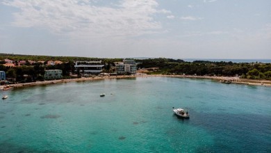 Photo of Turističkoj zajednici Grada Novalje dodijeljena sredstva za projekt „Eko akcija Novalja 2021“