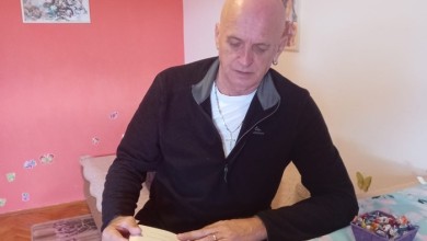 Photo of Danko Ivšinović laureat književnih nagrada “Zlatna šifra” i “Pozlaćeni aforizam”