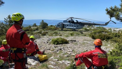 Photo of HGSS i HRZ organizirali dvije helikopterske vježbe na Mosoru: “Ovo nam je najraniji početak dežurstva u povijesti helikopterskog spašavanja”