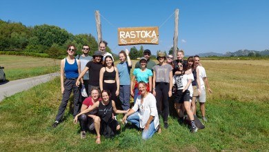 Photo of Volonteri Europskih snaga solidarnosti pomagali, učili i dobro se zabavili u predivnoj prirodi Like