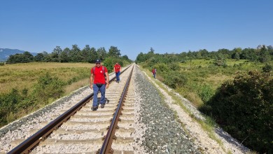 Photo of HGSS u Lici traga za muškarcem koji je iskočio iz vlaka u vožnji