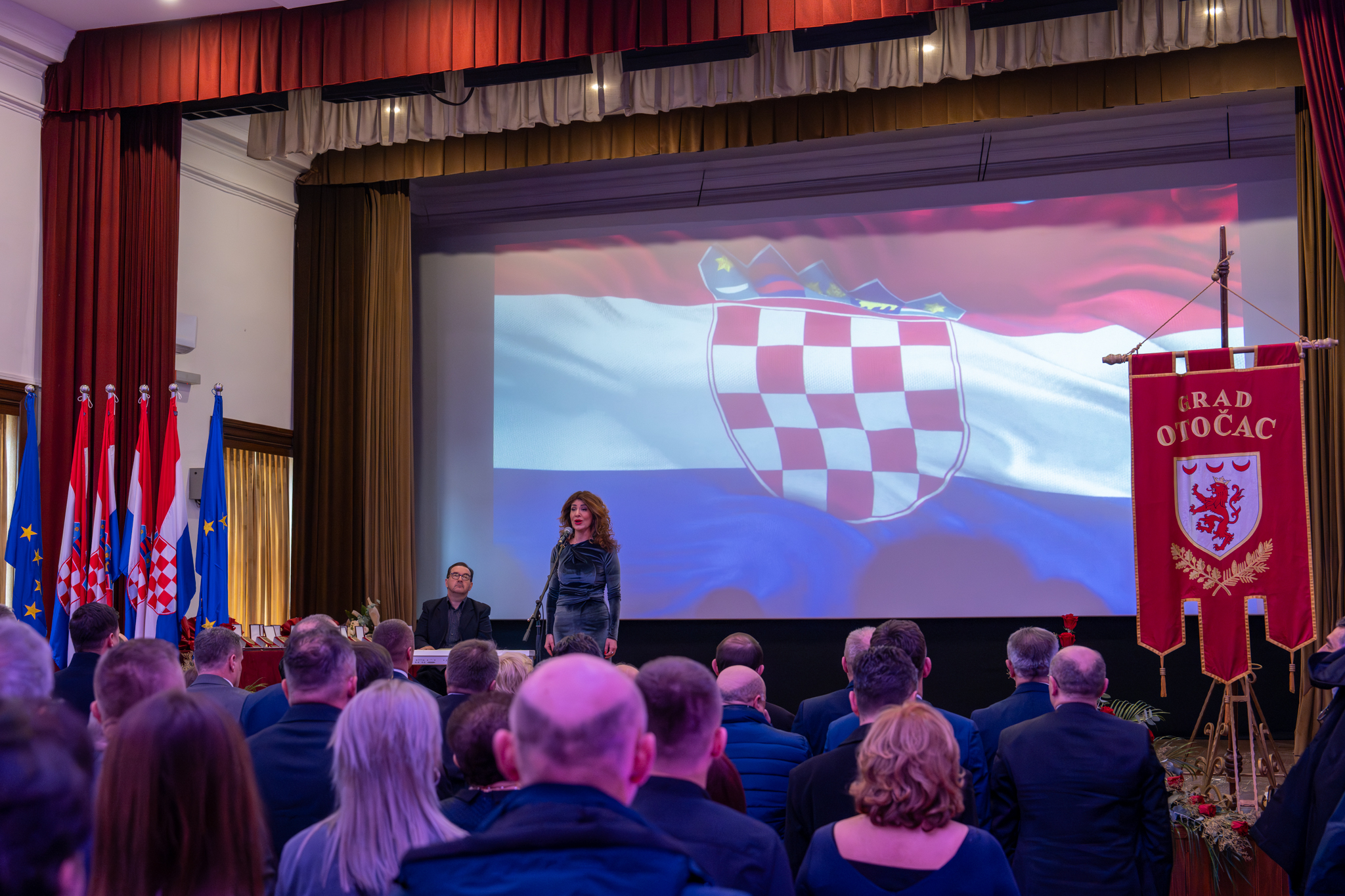 DSC07679-Enhanced-NR