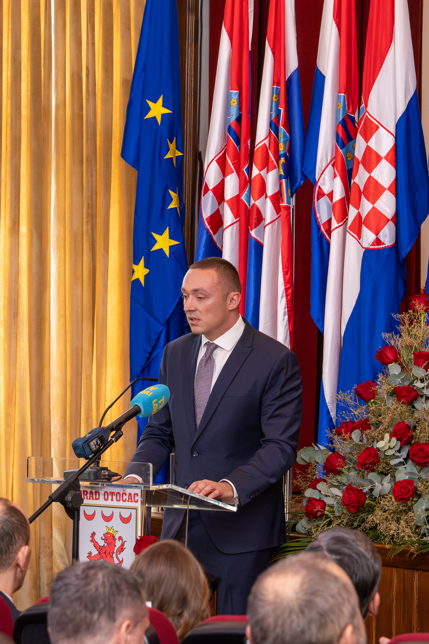 DSC07709-2-Enhanced-NR