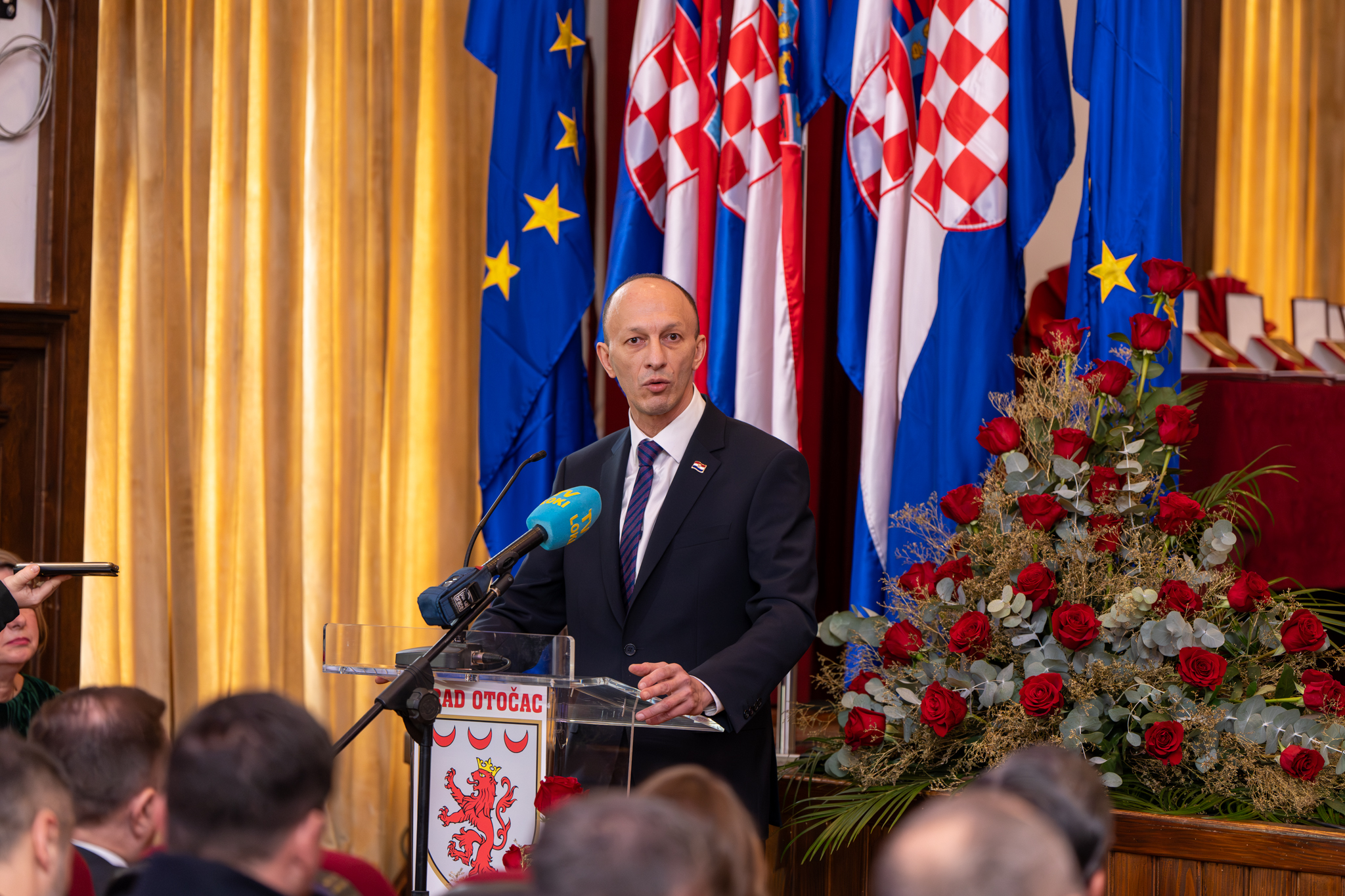 DSC07764-Enhanced-NR