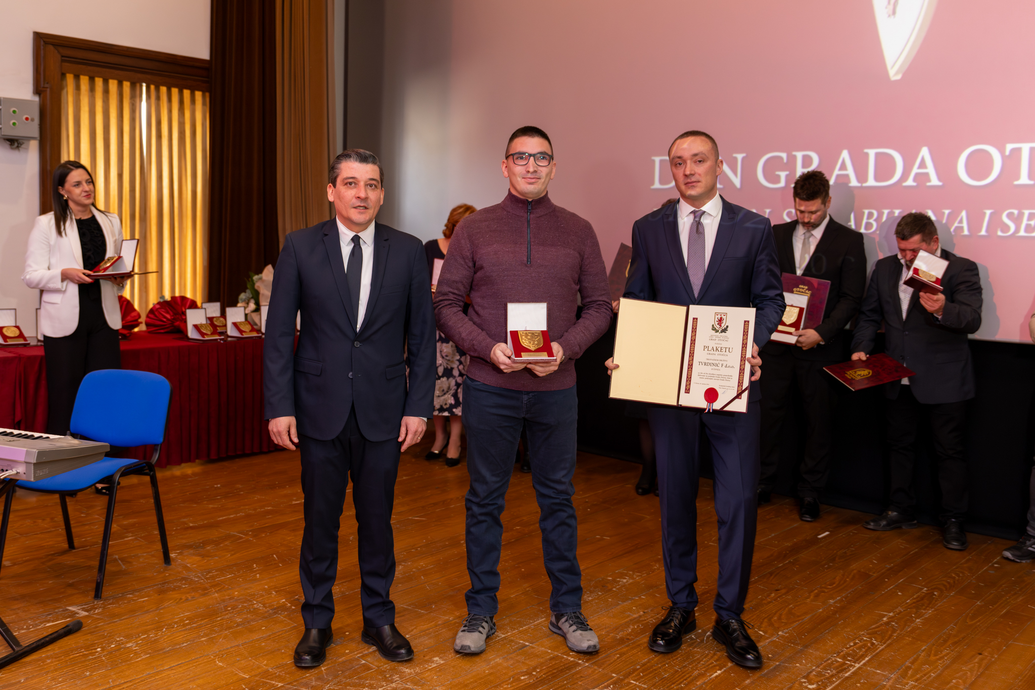 DSC07822-Enhanced-NR