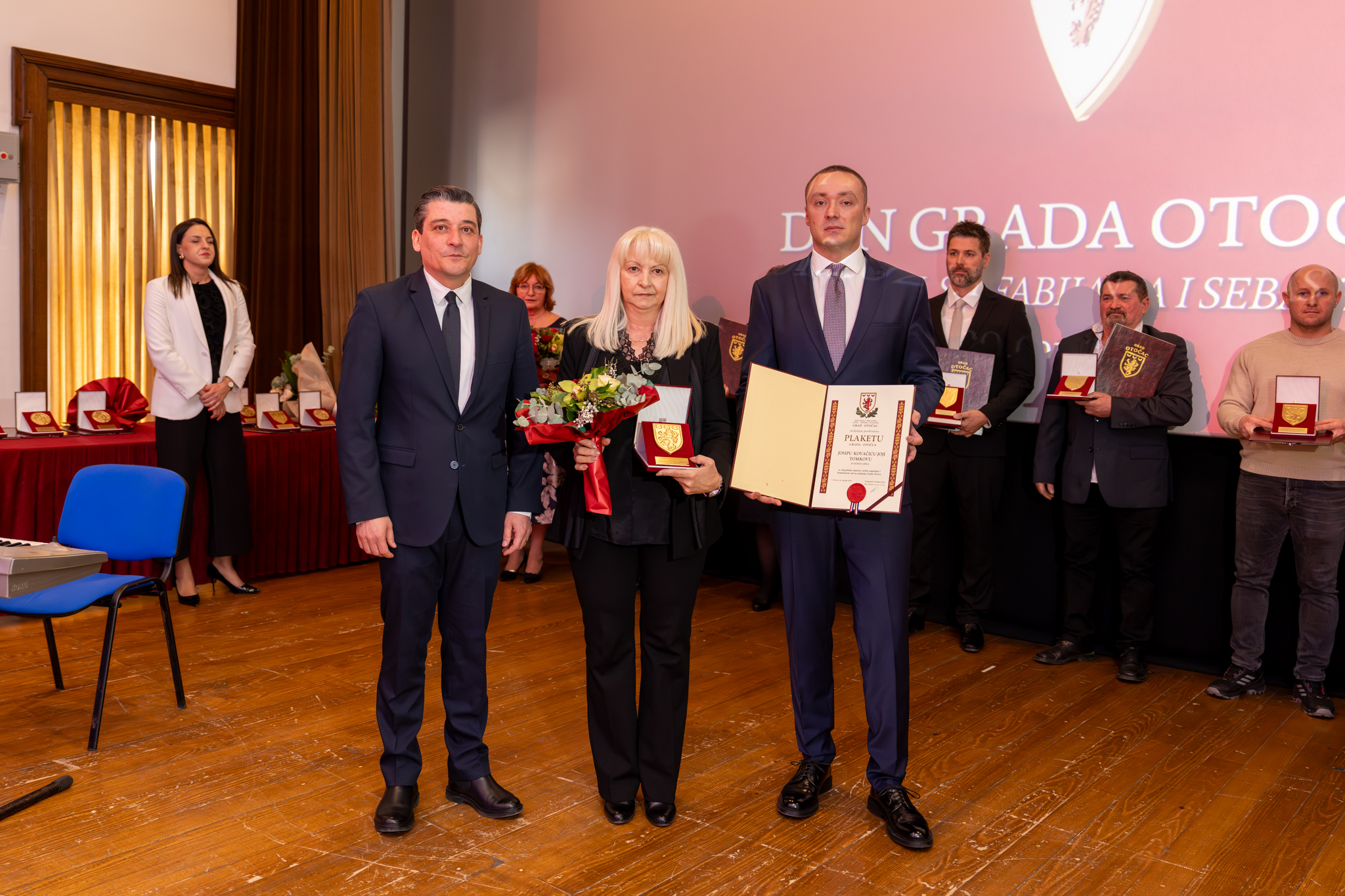 DSC07833-Enhanced-NR