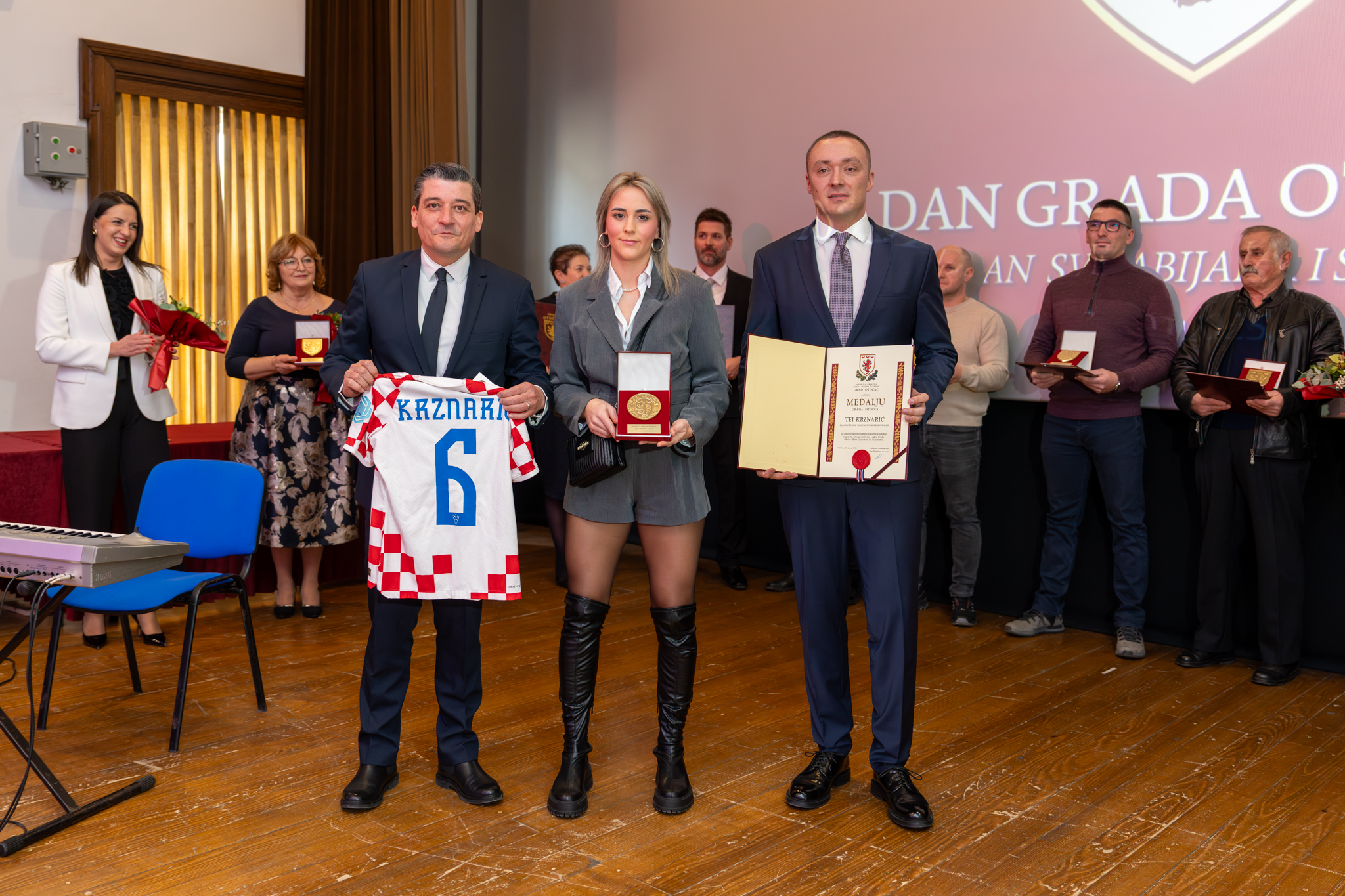 DSC07867-Enhanced-NR