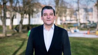 Photo of NESLUŽBENO Goran Bukovac ostaje gradonačelnik Otočca