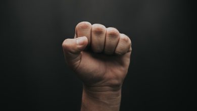 Photo of Tinejdžeri vrijeđali i fizički napali putnike iz Srbije: “Moj dida se borio protiv vas'”