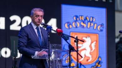 Photo of Milinović čestitao građanima Dan grada Gospića