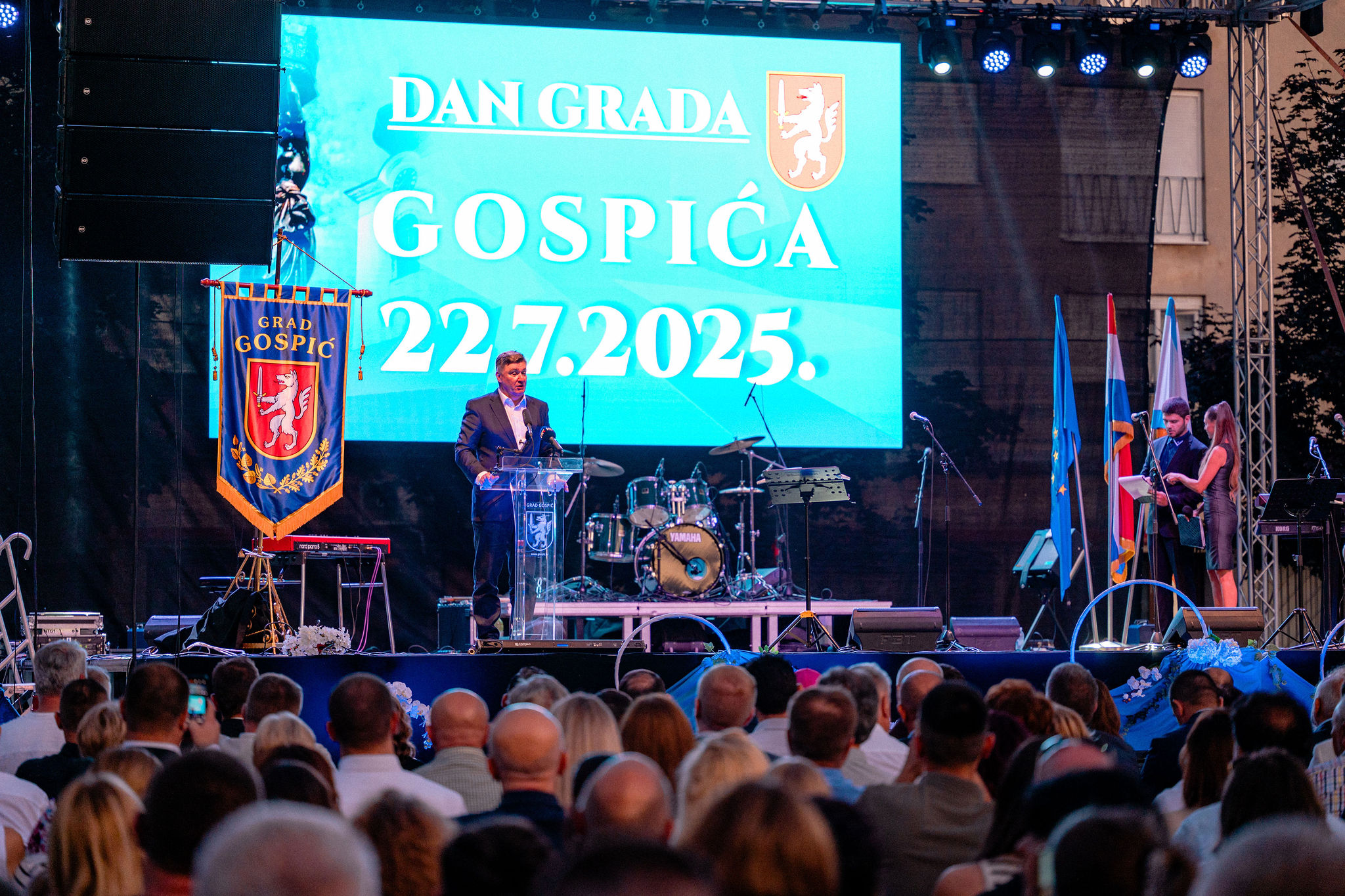 SvečanasjednicaiZoricaKondža_115