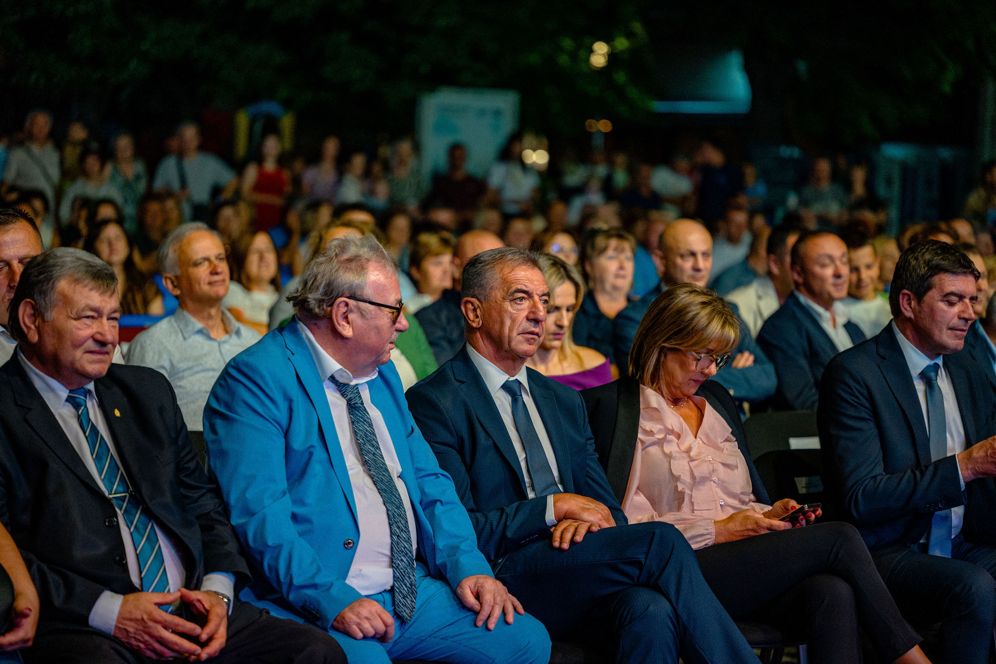 SvečanasjednicaiZoricaKondža_142