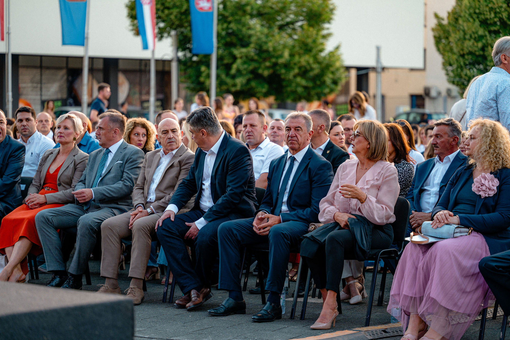 SvečanasjednicaiZoricaKondža_21