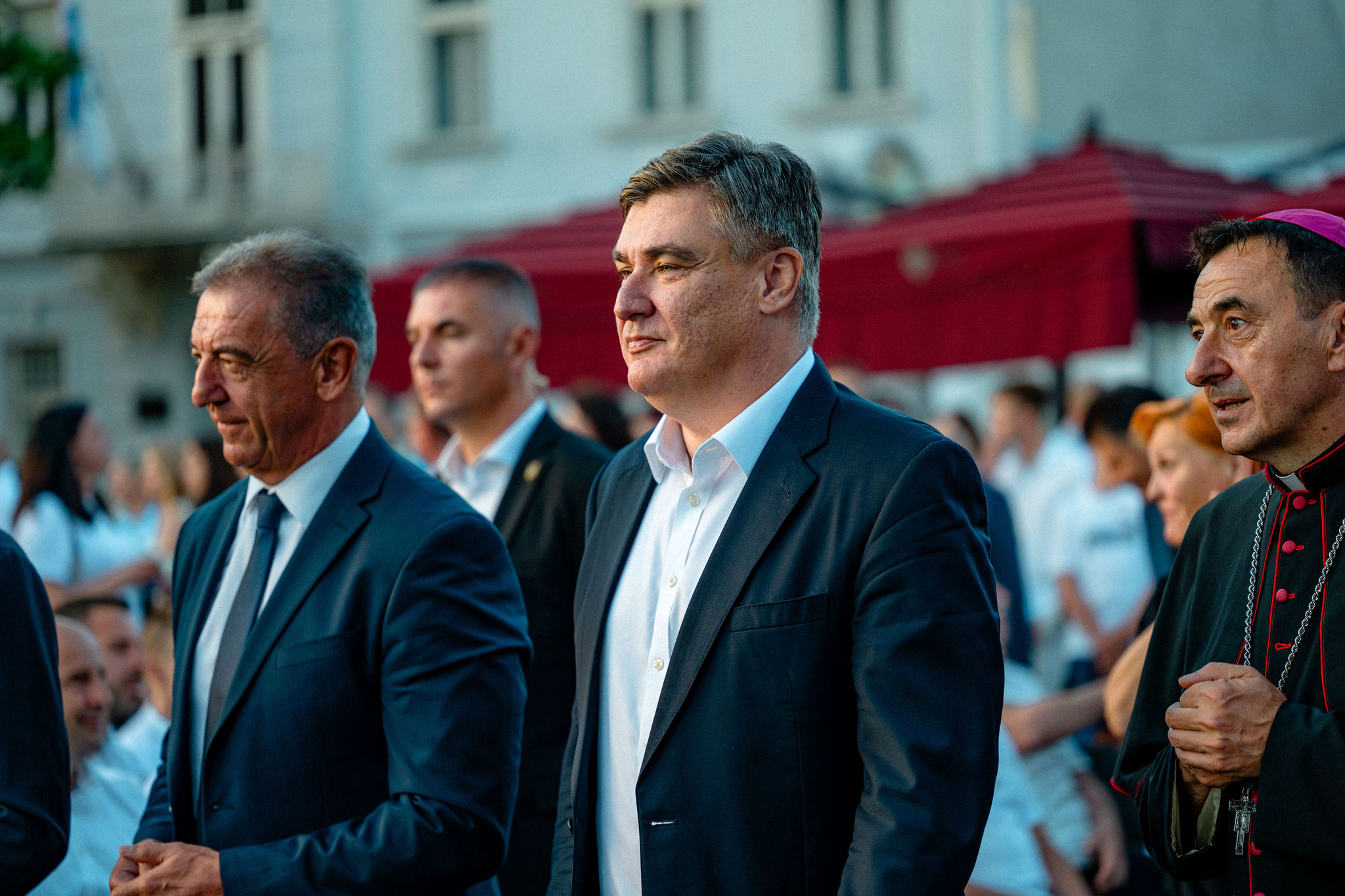 SvečanasjednicaiZoricaKondža_8