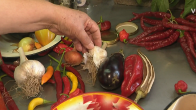 Photo of VIDEO Domaći ajvar ili onaj iz trgovine? Ovo su cijene kralja okusa ove jeseni