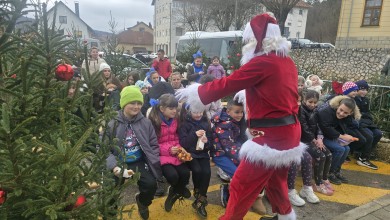 Photo of FOTO Održan Dječji adventski dan u Perušiću