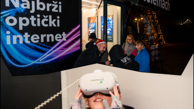 Photo of FOTO VR na kotačima (powered by Telemach) inspirirao je posjetitelje otvorenja Adventa u Otočcu