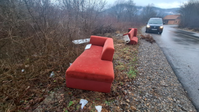 Photo of Sramota u prirodi: Komunalno društvo Brinje pokazalo kako izgleda ilegalno odlaganje otpada