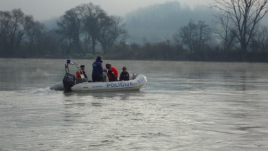 Photo of Policija otkrila detalje krijumčarenja migranata na Uni: Državljani Kine stradali u čamcu