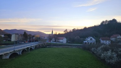 Photo of Dolazak Draška Stanivukovića izazvao buru u Gračacu: HDZ zatražio ostavku načelnika