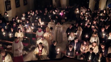 Photo of U gospićkoj katedrali proslavljeno Vazmeno bdijenje