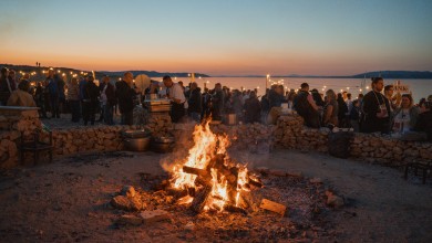 Photo of Velika galerija s MarsOvce: Više od 80 jela i stotine posjetitelja u Novalji