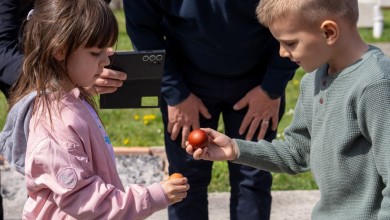 Photo of Uskrs u Otočcu završio Uskrsnim doručkom i turnirom u tucanju jaja